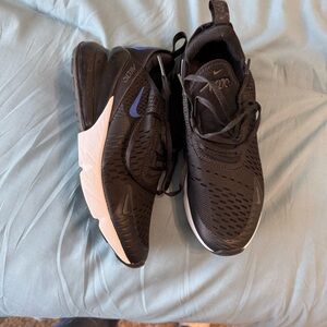 Big Kids Nike Air Max 270 Size 5Y